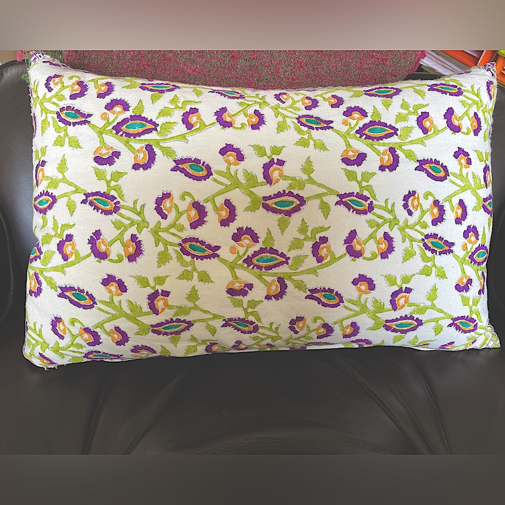 John Robshaw Pillow Cover and Pillow - Picture 2 of 4